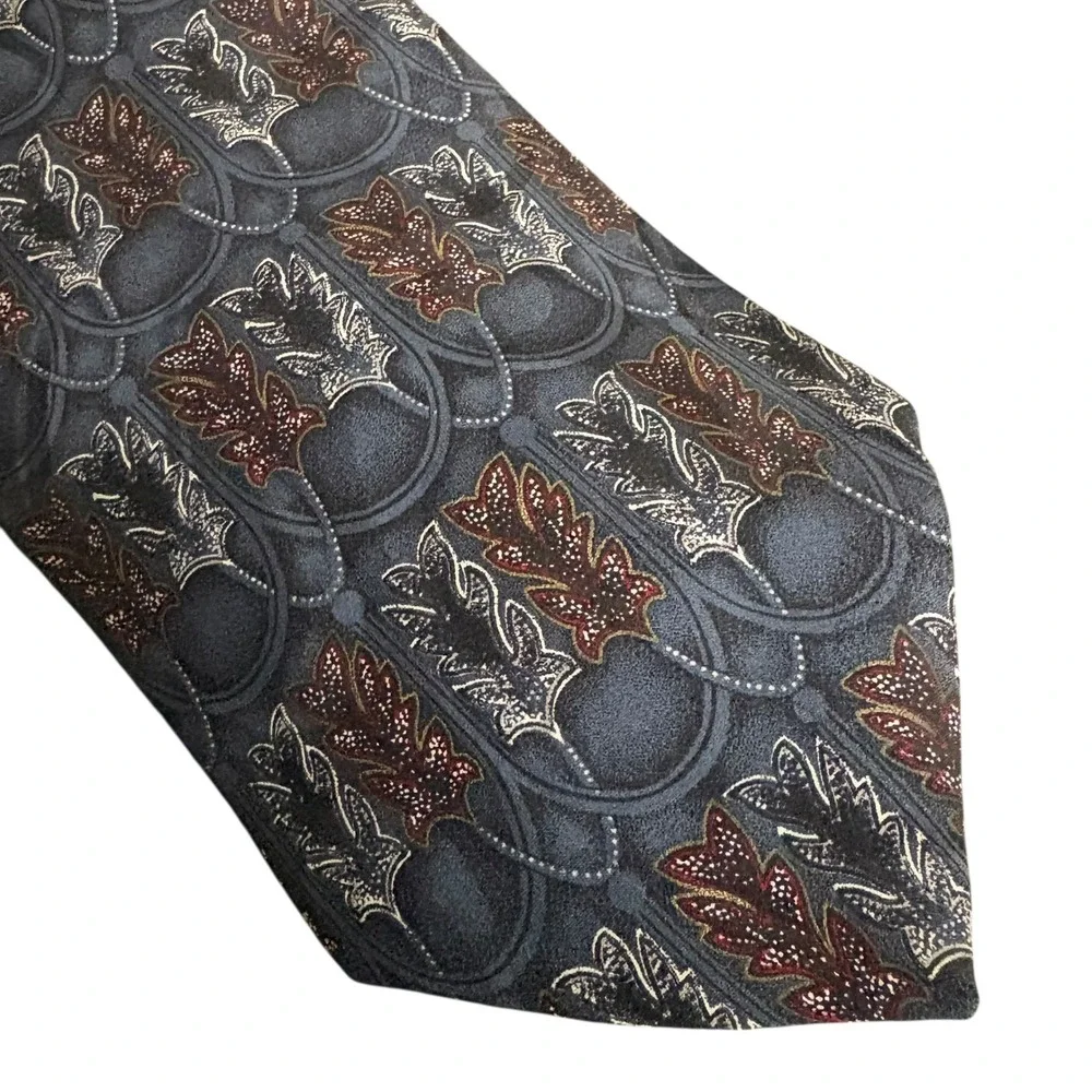 Evan-Picone 100% Silk Tie Blue Red Leaf Pattern USA Vintage‎ Men's Neckwear